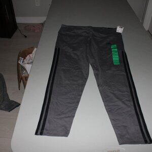 Grey Adidas  Athletic Pants Size 7/8th  Size XL New
